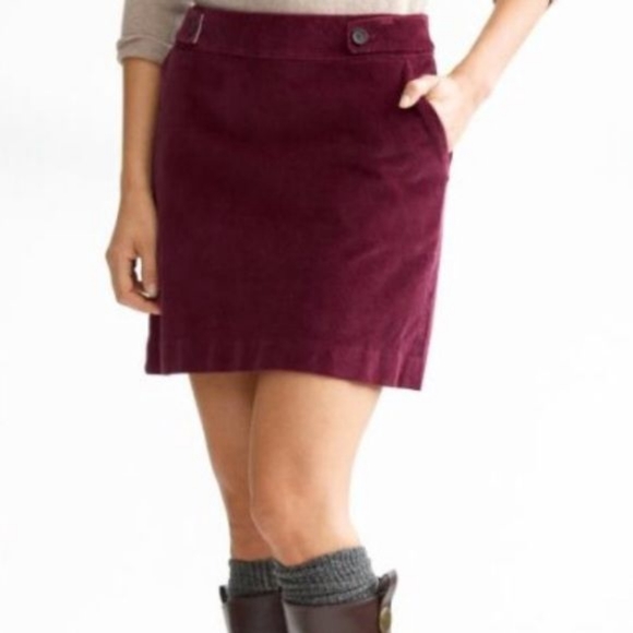 BANANA REPUBLIC Cordoroy Skirt - Picture 1 of 8